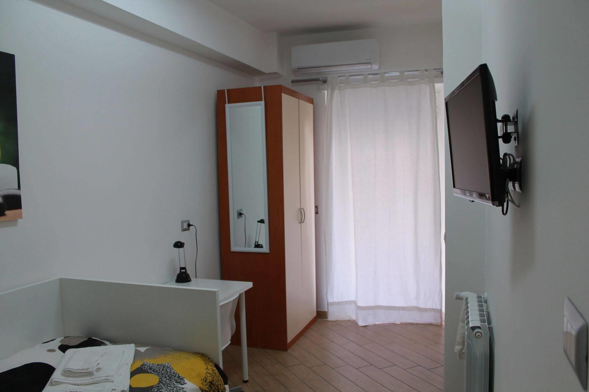 B&B Il Pincetto Rome Bagian luar foto